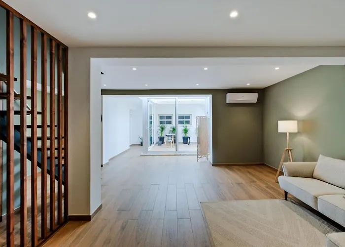 Apartament Lovely Fully Equipped Near Subway N11 - Shared Bathroom With Another